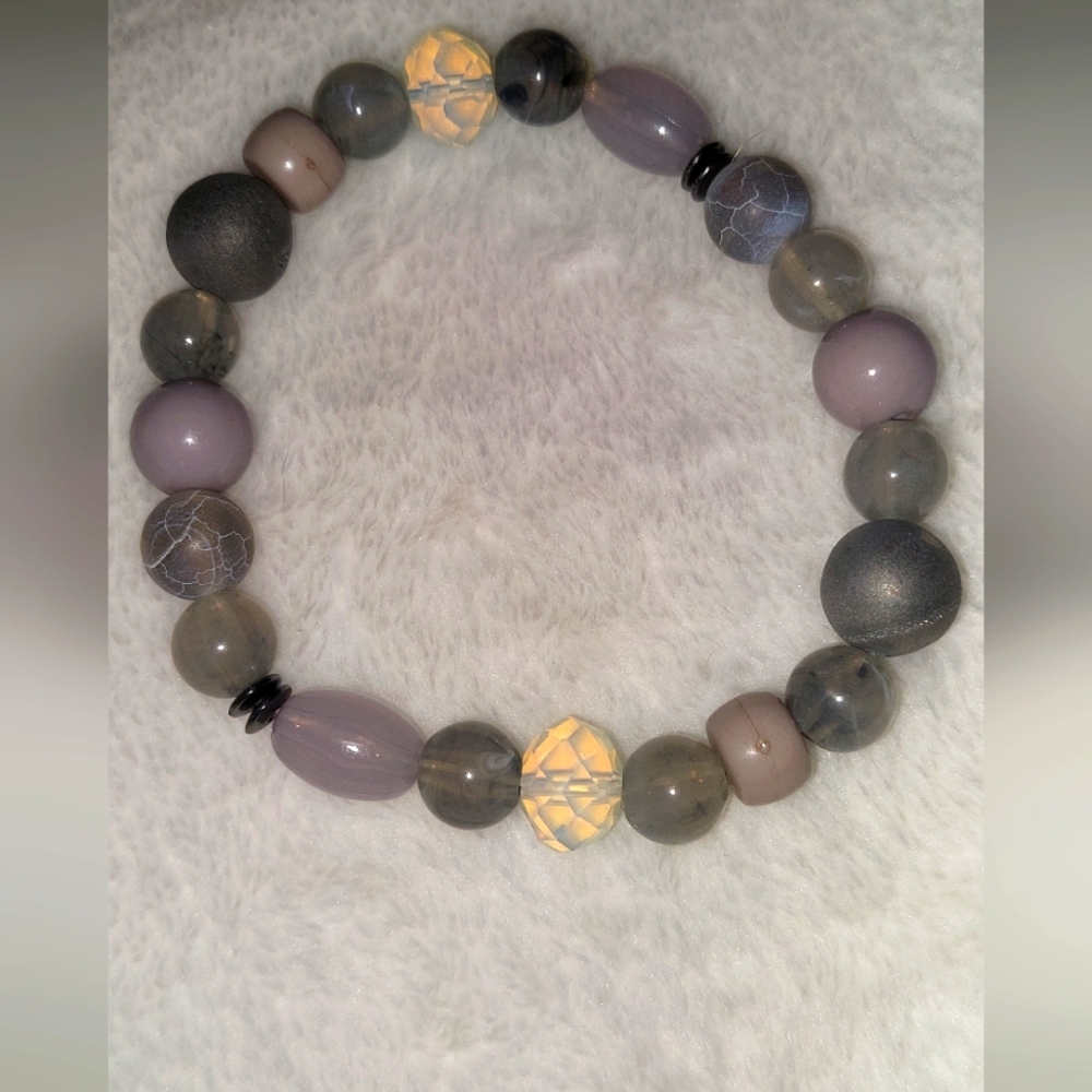 Elegant Multi-Color Beaded Bracelet
